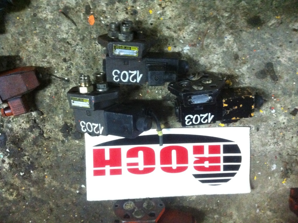 PARKER SP-D2-18M-9-10 M18x1,5 A6DIN24340 - 1 SEKCYJNY + D1VW-30-B-JJ-53 + CEWKA 24VDC - Válvula hidráulica para Maquinaria de construcción: foto 1 PARKER SP-D2-18M-9-10 M18x1,5 A6DIN24340 - 1 SEKCYJNY + D1VW-30-B-JJ-53 + CEWKA 24VDC - Válvula hidráulica para Maquinaria de construcción: foto 1