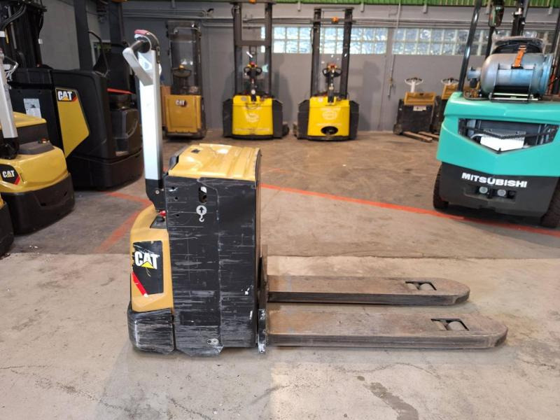 Caterpillar NPP20N2E - Transpaleta: foto 5 Caterpillar NPP20N2E - Transpaleta: foto 5
