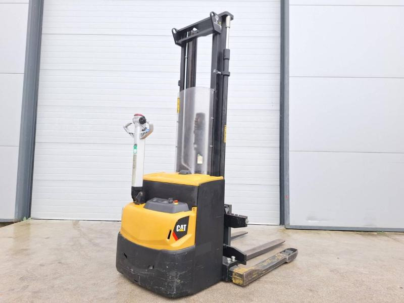 Caterpillar NSP16N2S - Apilador: foto 5 Caterpillar NSP16N2S - Apilador: foto 5