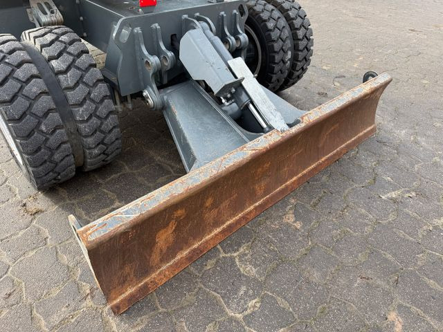 Wacker EW 65, Bj 23, 1200 BH, hydr. VA, Klima, wie neu - Excavadora de ruedas: foto 5 Wacker EW 65, Bj 23, 1200 BH, hydr. VA, Klima, wie neu - Excavadora de ruedas: foto 5