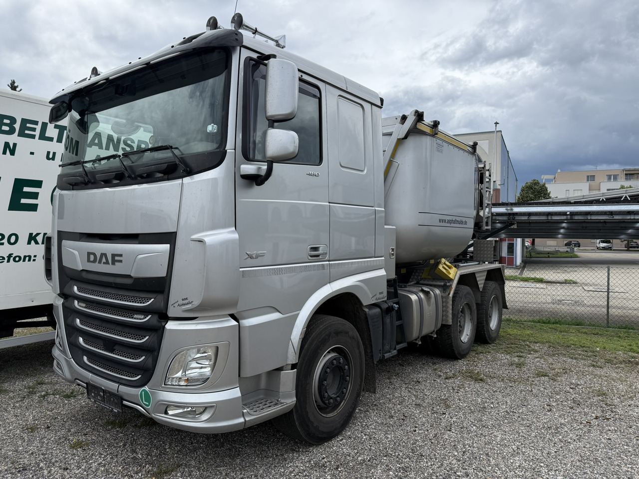 DAF XF 480 FAT - Volquete camión: foto 2 DAF XF 480 FAT - Volquete camión: foto 2
