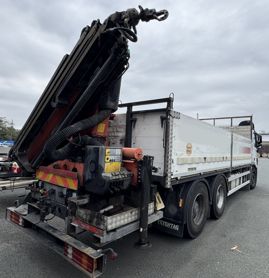 MERCEDES-BENZ Hiab Fassi Palfinger PK 18002 - Camión caja abierta: foto 4 MERCEDES-BENZ Hiab Fassi Palfinger PK 18002 - Camión caja abierta: foto 4
