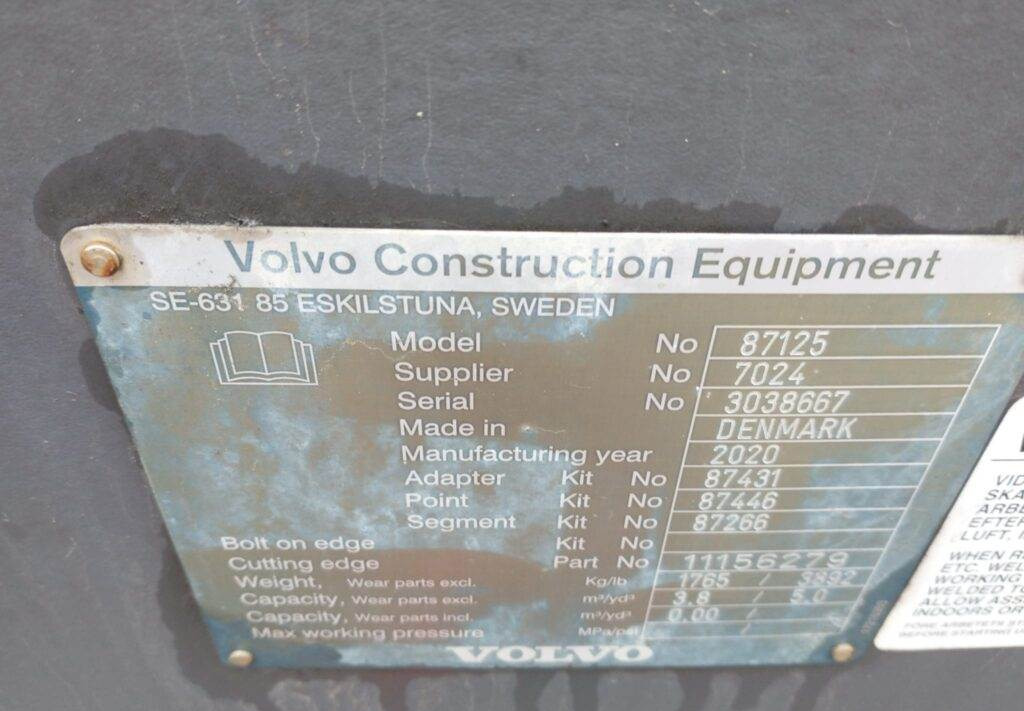 Volvo GP Schaufel 3,8/4,2m³ - Cazo cargador para Maquinaria de construcción: foto 5 Volvo GP Schaufel 3,8/4,2m³ - Cazo cargador para Maquinaria de construcción: foto 5