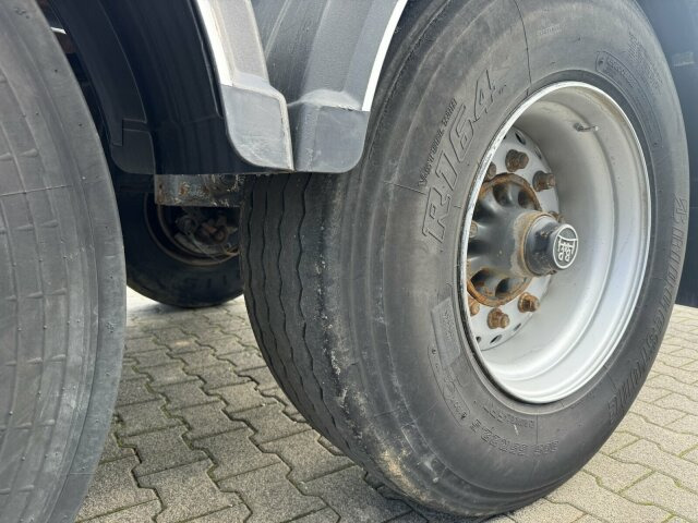 BLUMHARDT SAL.40.24 Holztransporter 3 Achse - Remolque maderero: foto 3 BLUMHARDT SAL.40.24 Holztransporter 3 Achse - Remolque maderero: foto 3