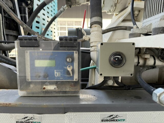 Betonmischer-Auflieger Euromix 12 m³ mit Motor - Semirremolque hormigonera: foto 3 Betonmischer-Auflieger Euromix 12 m³ mit Motor - Semirremolque hormigonera: foto 3
