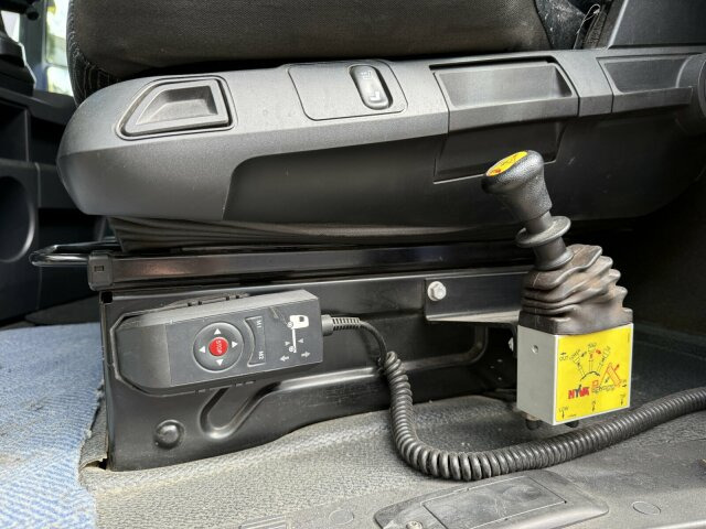 Mercedes-Benz ACTROS 1846 4x4 HAD Eur 6 Kipphydraulik Retarder - Cabeza tractora: foto 2 Mercedes-Benz ACTROS 1846 4x4 HAD Eur 6 Kipphydraulik Retarder - Cabeza tractora: foto 2