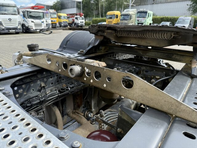 Leasing financiero de Mercedes-Benz ACTROS 1846 4x4 HAD Eur 6 Kipphydraulik Retarder leasing Mercedes-Benz ACTROS 1846 4x4 HAD Eur 6 Kipphydraulik Retarder: foto 14 Leasing financiero de Mercedes-Benz ACTROS 1846 4x4 HAD Eur 6 Kipphydraulik Retarder leasing Mercedes-Benz ACTROS 1846 4x4 HAD Eur 6 Kipphydraulik Retarder: foto 14