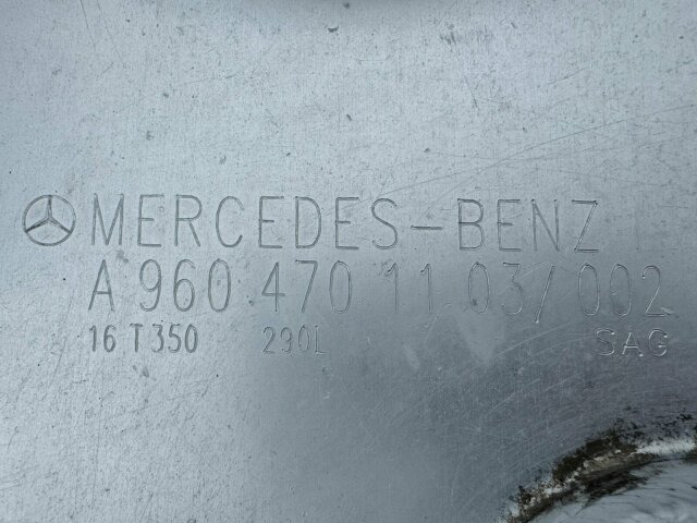 Cabeza tractora Mercedes-Benz Arocs 2142 4x4H SZM Euro 6 Kipphydraulik: foto 7 Cabeza tractora Mercedes-Benz Arocs 2142 4x4H SZM Euro 6 Kipphydraulik: foto 7