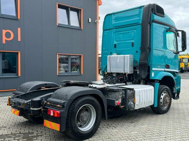 Cabeza tractora Mercedes-Benz Arocs 2142 4x4H SZM Euro 6 Kipphydraulik: foto 11 Cabeza tractora Mercedes-Benz Arocs 2142 4x4H SZM Euro 6 Kipphydraulik: foto 11
