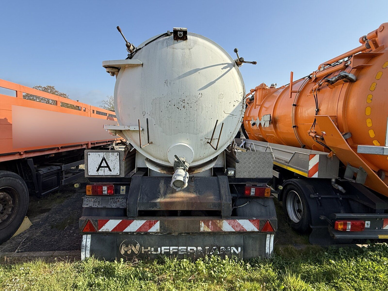 Hüffermann HSD181D Tankanhänger für nicht GGVS Güter - Cisterna remolque: foto 3 Hüffermann HSD181D Tankanhänger für nicht GGVS Güter - Cisterna remolque: foto 3