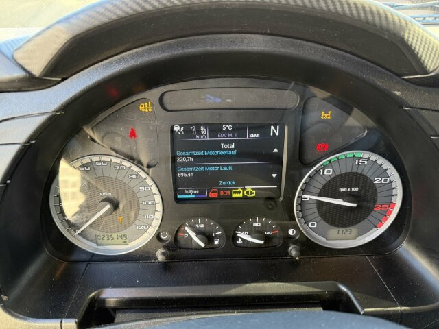 Iveco X-Way 480 6x2 Abrollkipper Palfinger PH T20 SLD5 - Multibasculante camión: foto 2 Iveco X-Way 480 6x2 Abrollkipper Palfinger PH T20 SLD5 - Multibasculante camión: foto 2