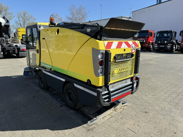 Barredora vial Johnston C202 Kleinkehrmaschine 2 M³ - 6.000 h: foto 11