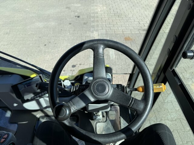 Johnston C202 Kleinkehrmaschine 2 M³ - 6.000 h - Barredora vial: foto 3 Johnston C202 Kleinkehrmaschine 2 M³ - 6.000 h - Barredora vial: foto 3