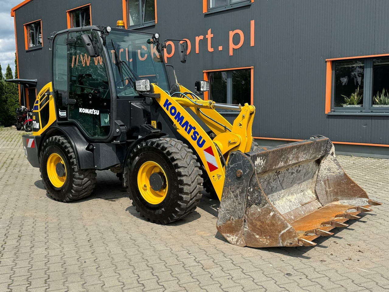 Komatsu WA 70M-8E0 Radlader 6 Ton - 731 H - 0,75m³ - Cargadora de ruedas: foto 1 Komatsu WA 70M-8E0 Radlader 6 Ton - 731 H - 0,75m³ - Cargadora de ruedas: foto 1