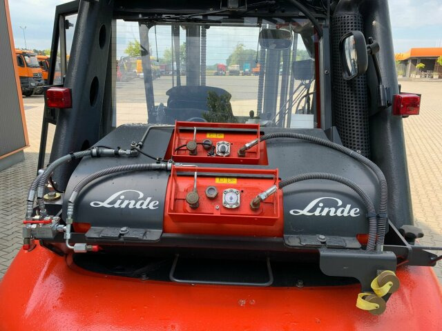 Carretilla elevadora de gas Linde H80T-03 Gas Stapler: foto 7
