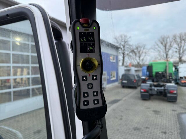 MAN TGS 26.460 6x2 Euro 6 Absetzkipper Meiller - Portacontenedor de cadenas camión: foto 3 MAN TGS 26.460 6x2 Euro 6 Absetzkipper Meiller - Portacontenedor de cadenas camión: foto 3