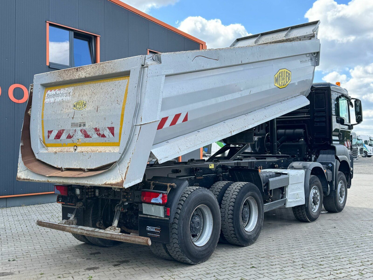 MAN TGS 35.460 8x6 BB Muldenkipper Meiller - Volquete camión: foto 5 MAN TGS 35.460 8x6 BB Muldenkipper Meiller - Volquete camión: foto 5