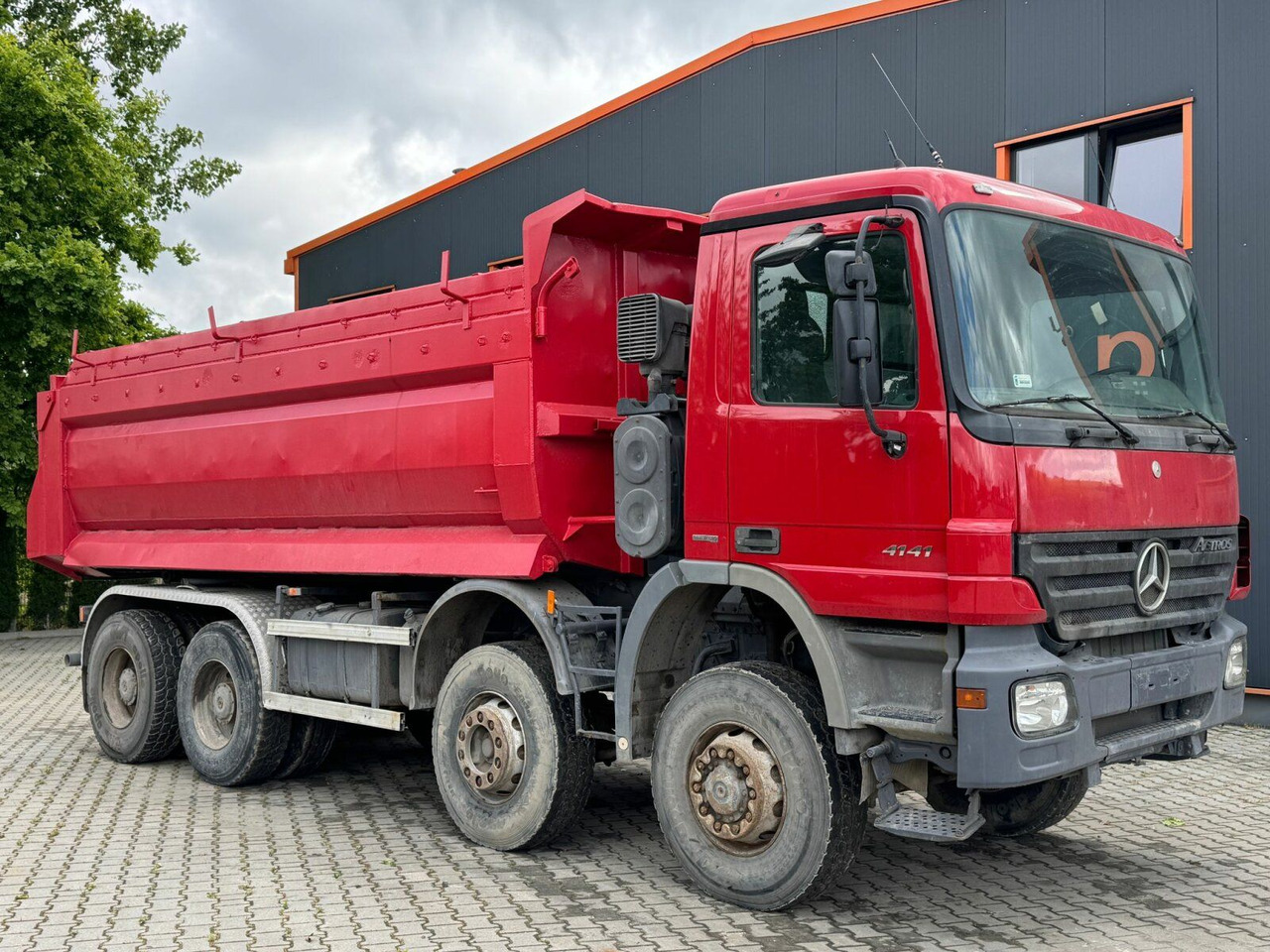 Mercedes-Benz ACTROS 4141 EURO4 8x8 Muldenkipper - Volquete camión: foto 1 Mercedes-Benz ACTROS 4141 EURO4 8x8 Muldenkipper - Volquete camión: foto 1