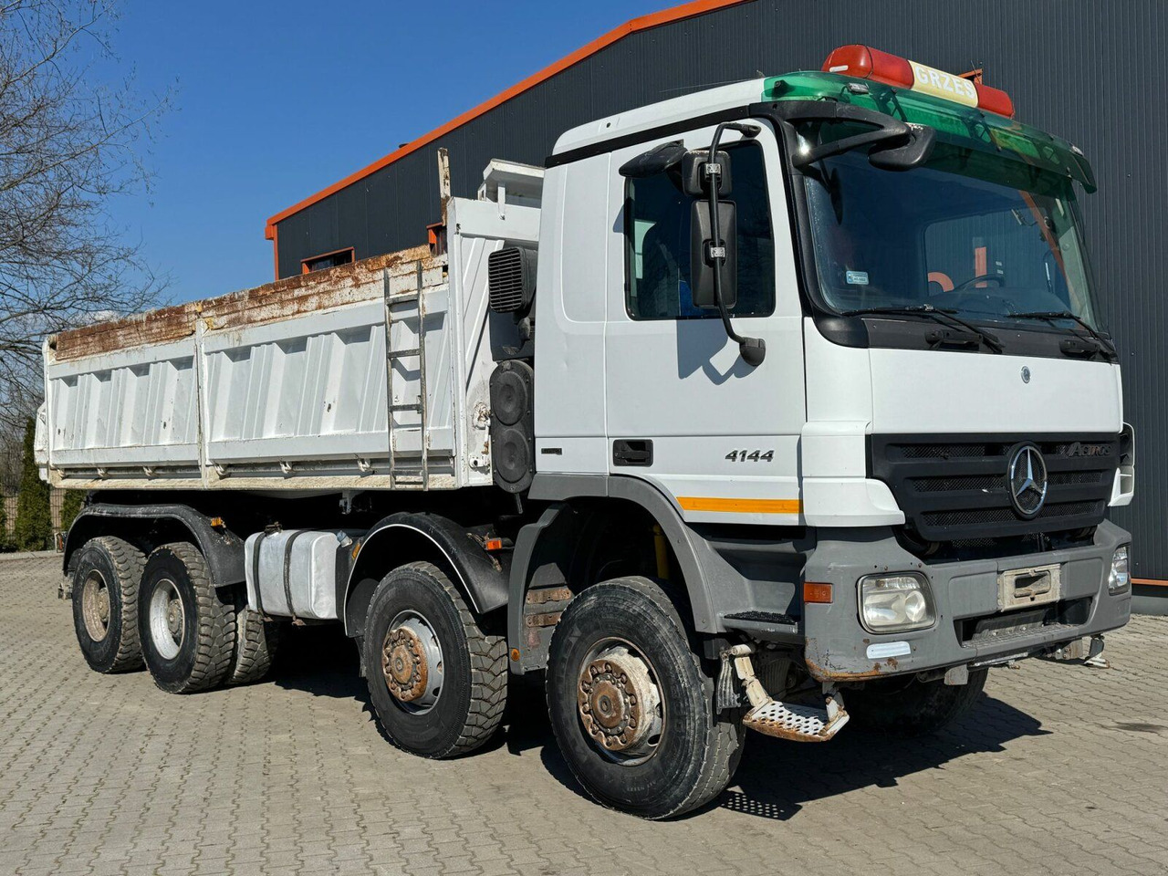 Mercedes-Benz ACTROS 4144 8x8 EURO4 DSK Meiller - Volquete camión: foto 1 Mercedes-Benz ACTROS 4144 8x8 EURO4 DSK Meiller - Volquete camión: foto 1