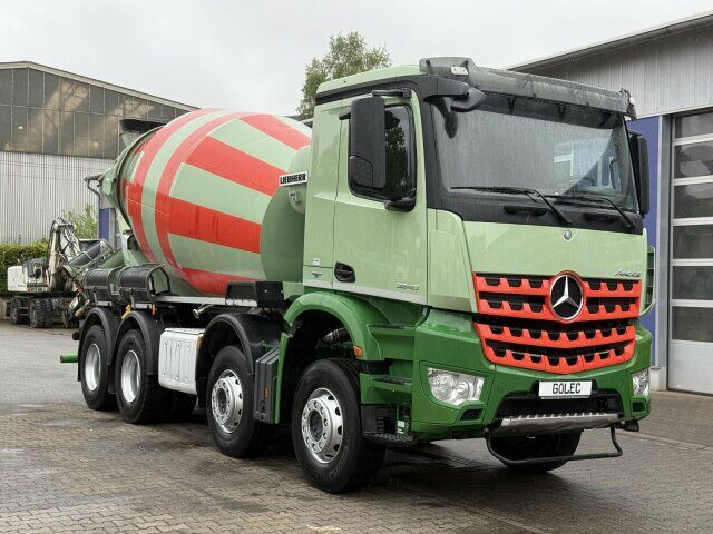 Mercedes-Benz AROCS 3240 8x4 Betonmischer Liebherr 9 m³ - Camión hormigonera: foto 1 Mercedes-Benz AROCS 3240 8x4 Betonmischer Liebherr 9 m³ - Camión hormigonera: foto 1