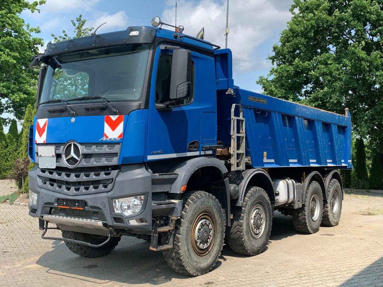Volquete camión Mercedes-Benz AROCS 4145 8x8 EURO6 Muldenkipper TOP!: foto 9