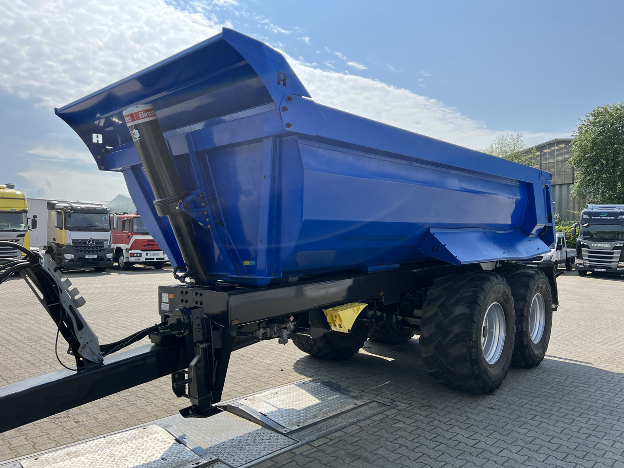 REISCH RTWK-200KS.550 Agro Kippauflieger - Volquete semirremolque: foto 1 REISCH RTWK-200KS.550 Agro Kippauflieger - Volquete semirremolque: foto 1