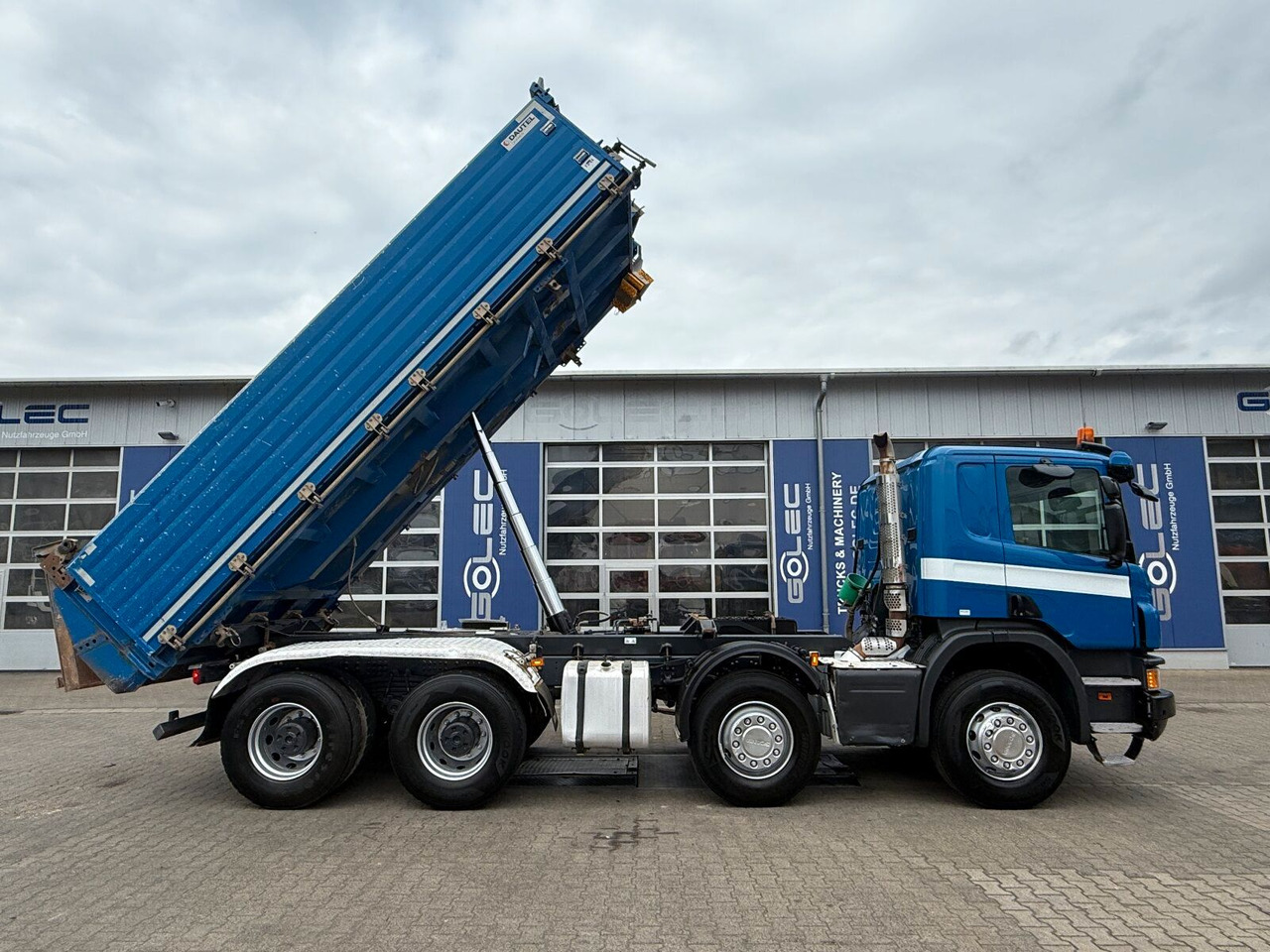 Scania P 410 8x4 Dreiseitenkipper DAUTEL - Volquete camión: foto 4 Scania P 410 8x4 Dreiseitenkipper DAUTEL - Volquete camión: foto 4