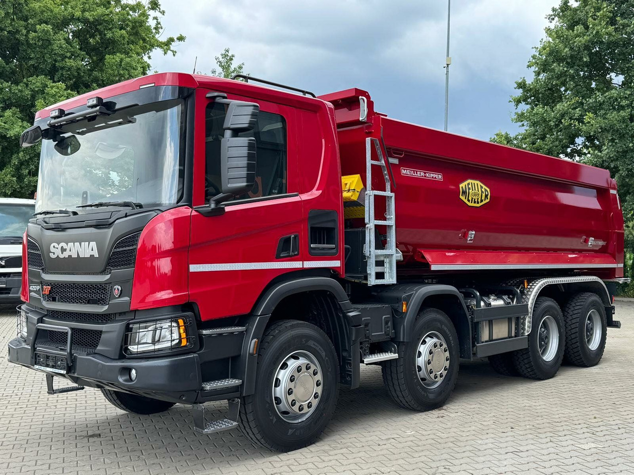 Scania P 420 8x4 Kipper Meiller Euro 6 - Volquete camión: foto 2 Scania P 420 8x4 Kipper Meiller Euro 6 - Volquete camión: foto 2