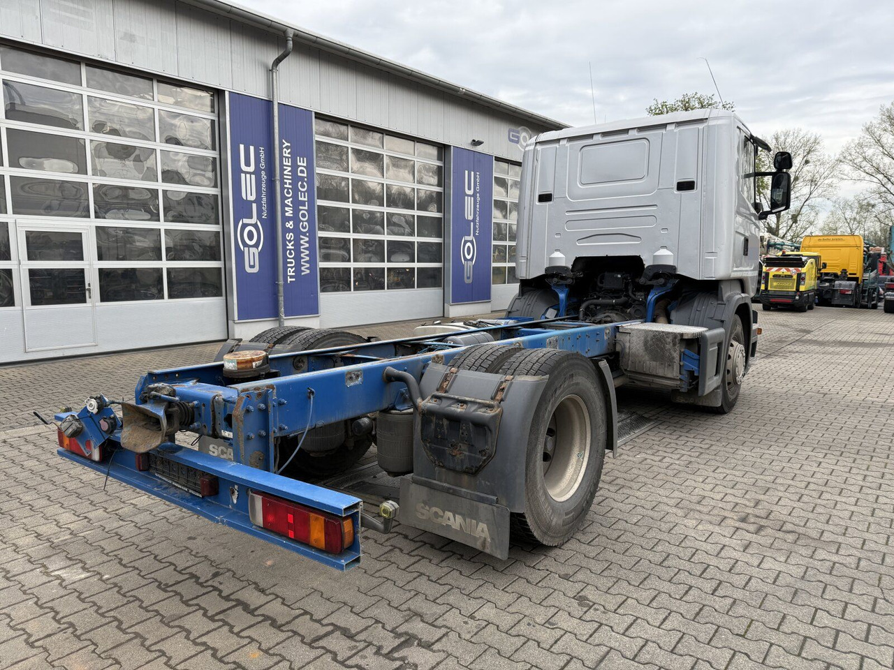 Scania R 420 Tankwagen ADR Fahrgestell Retarder Volluft - Cisterna camión: foto 3 Scania R 420 Tankwagen ADR Fahrgestell Retarder Volluft - Cisterna camión: foto 3
