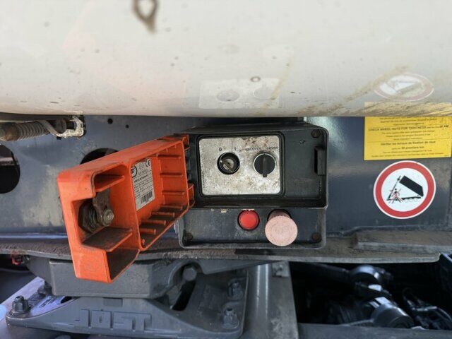 Schmitz Cargobull Cargobull Gotha SKI 24 SL 7.2 Kippaufl. 3 ACHS - Volquete semirremolque: foto 3 Schmitz Cargobull Cargobull Gotha SKI 24 SL 7.2 Kippaufl. 3 ACHS - Volquete semirremolque: foto 3
