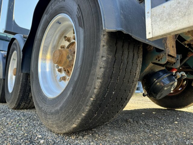 Schwarzmüller HS 3/E Langmaterial Holz 3 Achse 35.000 Kg - Semirremolque maderero: foto 5 Schwarzmüller HS 3/E Langmaterial Holz 3 Achse 35.000 Kg - Semirremolque maderero: foto 5