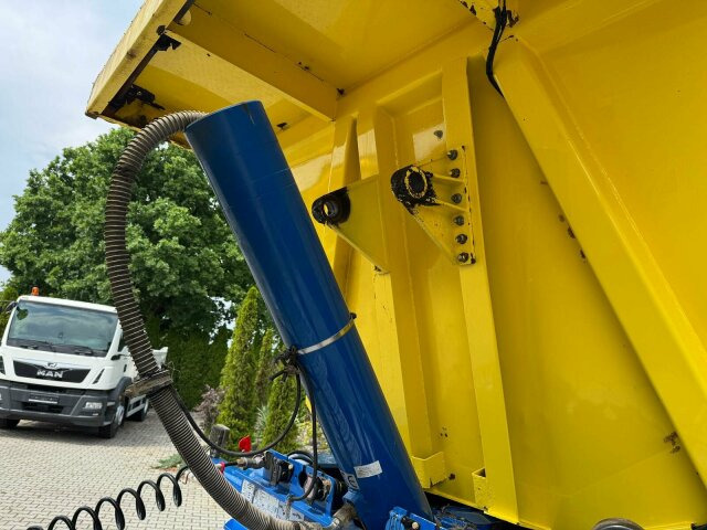 Meierling MSK 24 Kippauflieger 5.850 Kg Leergew.!! - Semirremolque: foto 5 Meierling MSK 24 Kippauflieger 5.850 Kg Leergew.!! - Semirremolque: foto 5