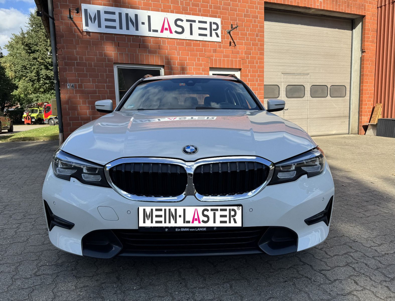 BMW 320 d xDrive touring Sport Line shadow AHK - Coche familiar: foto 3 BMW 320 d xDrive touring Sport Line shadow AHK - Coche familiar: foto 3