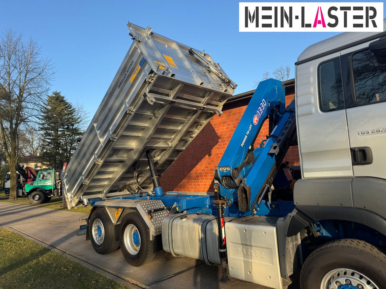MAN Aufbau Meiller Bordmatik + HMF 1330 K4 15m Funk - Volquete camión, Camión grúa: foto 2 MAN Aufbau Meiller Bordmatik + HMF 1330 K4 15m Funk - Volquete camión, Camión grúa: foto 2