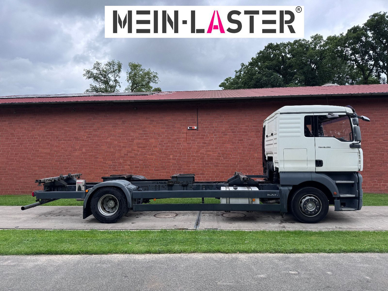 MAN TGA 18.350 BDF 5 Sitzer Klima 209.380 km - Portacontenedore/ Intercambiable camión: foto 3 MAN TGA 18.350 BDF 5 Sitzer Klima 209.380 km - Portacontenedore/ Intercambiable camión: foto 3