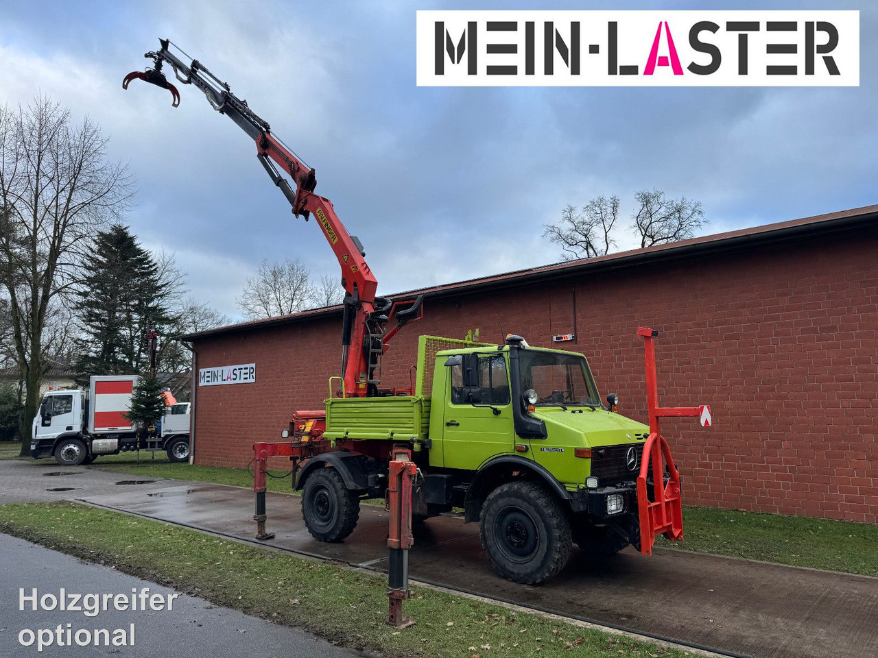 Unimog U 1650 PK 10500 Kran 15 m max. 3,9 t Seilwinde - Camión grúa: foto 2 Unimog U 1650 PK 10500 Kran 15 m max. 3,9 t Seilwinde - Camión grúa: foto 2