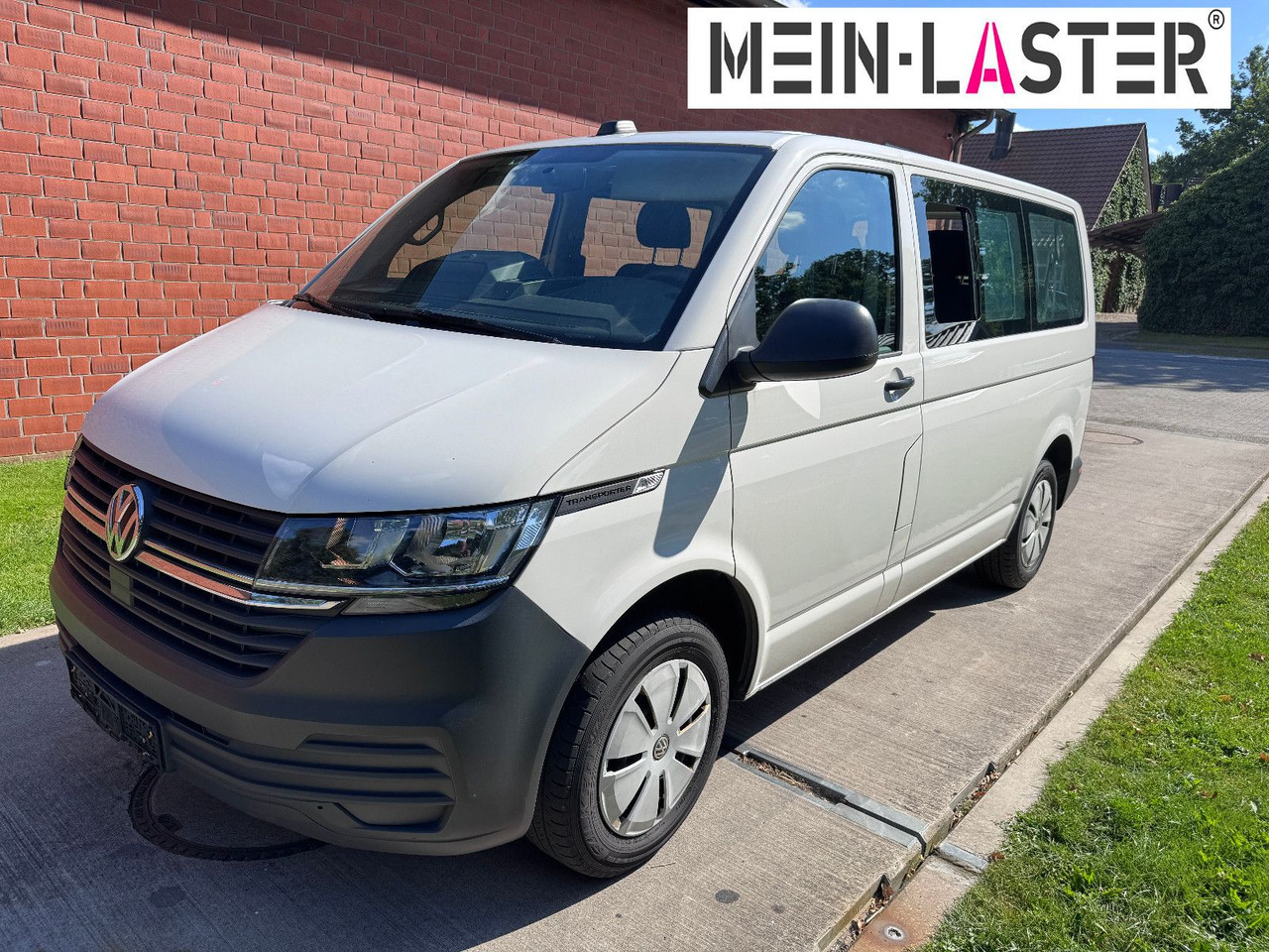 Volkswagen T6 2.0 tdi Standheizung Navigation AHK TÜV 5/27 - Furgoneta de pasajeros: foto 2 Volkswagen T6 2.0 tdi Standheizung Navigation AHK TÜV 5/27 - Furgoneta de pasajeros: foto 2