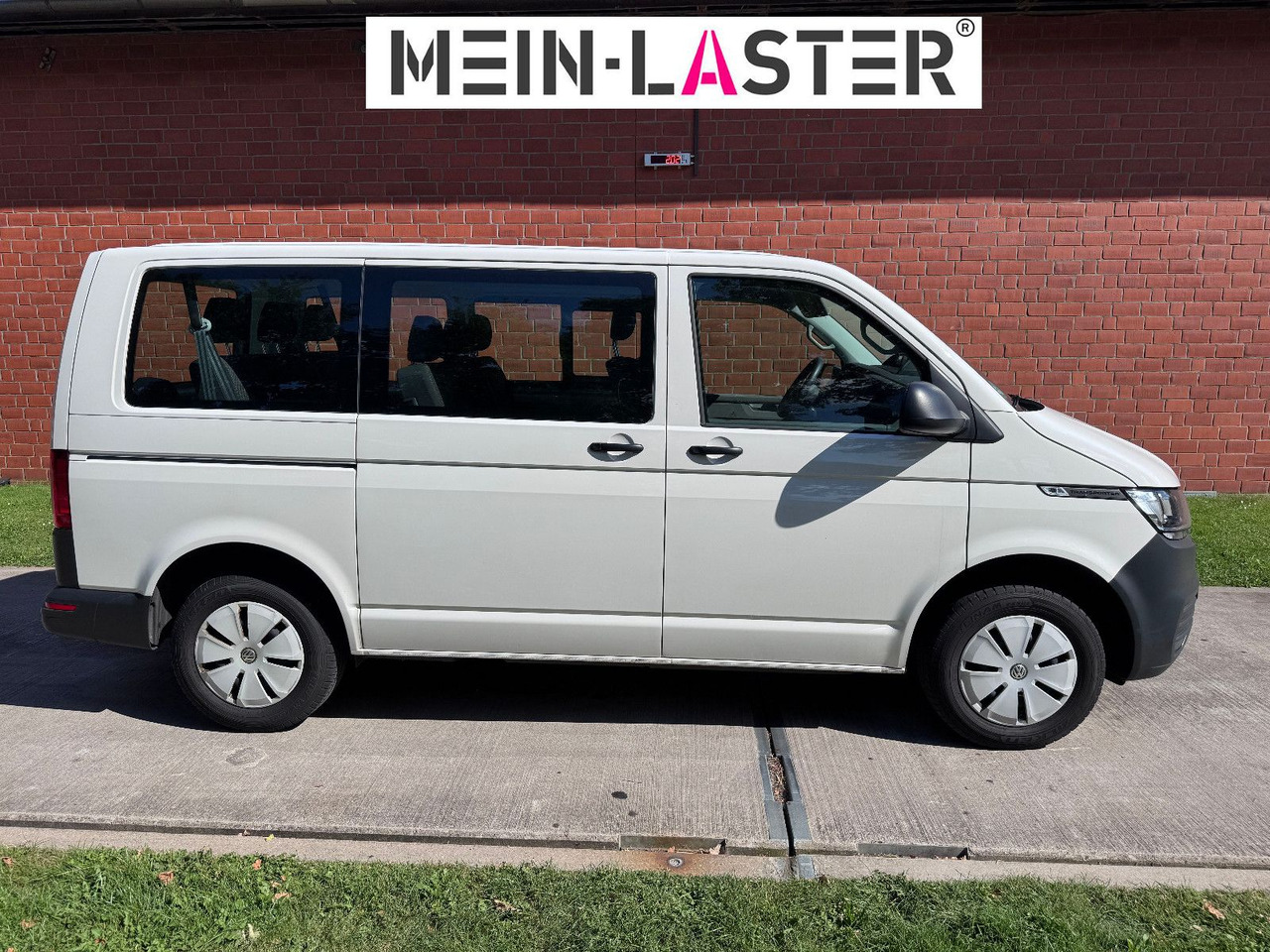 Volkswagen T6 2.0 tdi Standheizung Navigation AHK TÜV 5/27 - Furgoneta de pasajeros: foto 3 Volkswagen T6 2.0 tdi Standheizung Navigation AHK TÜV 5/27 - Furgoneta de pasajeros: foto 3
