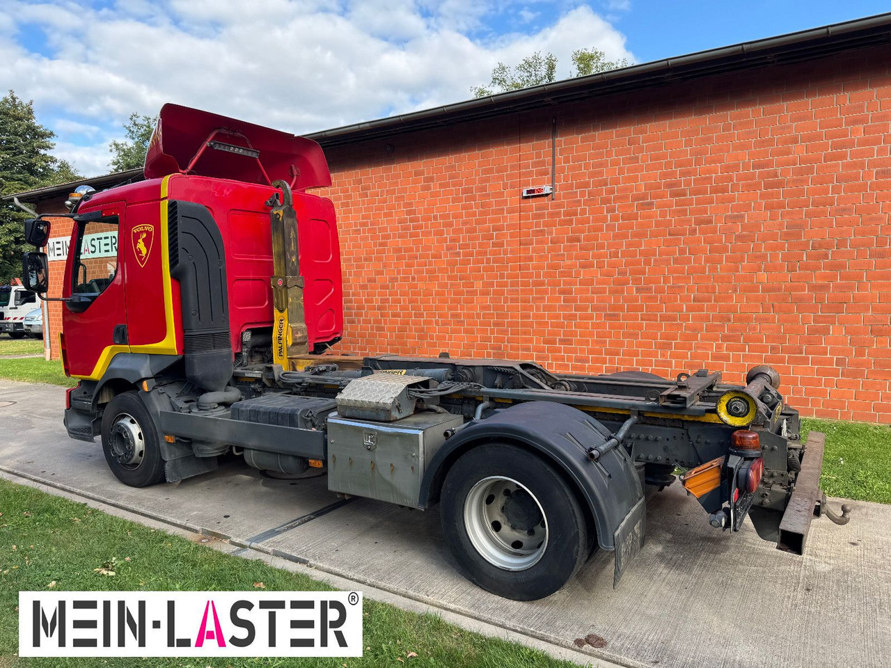 Volvo FL 250 Palfinger T10Duo City + StandardContainer - Multibasculante camión: foto 5 Volvo FL 250 Palfinger T10Duo City + StandardContainer - Multibasculante camión: foto 5