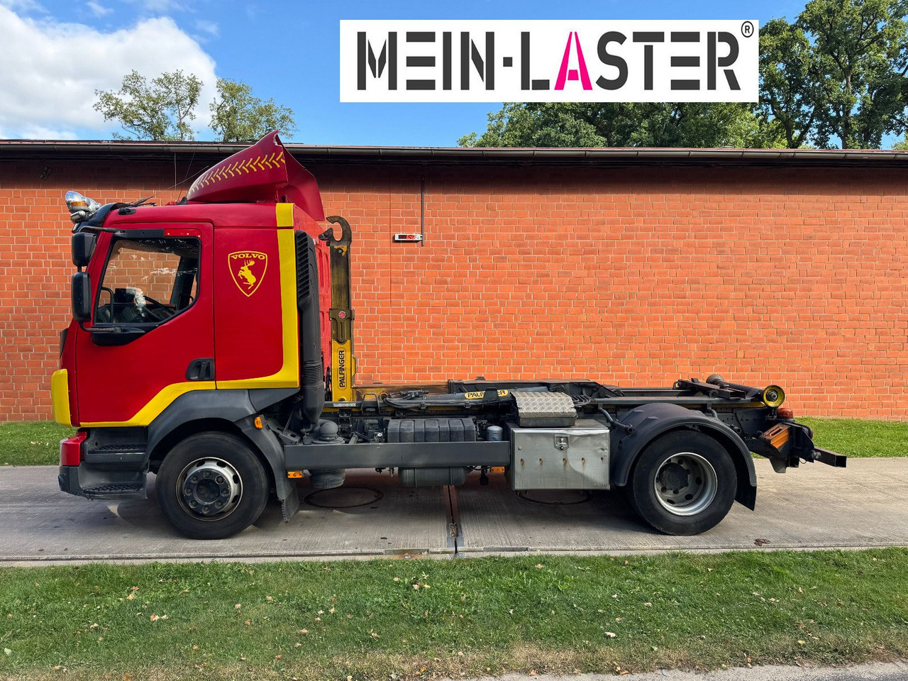 Volvo FL 250 Palfinger T10Duo City + StandardContainer - Multibasculante camión: foto 4 Volvo FL 250 Palfinger T10Duo City + StandardContainer - Multibasculante camión: foto 4