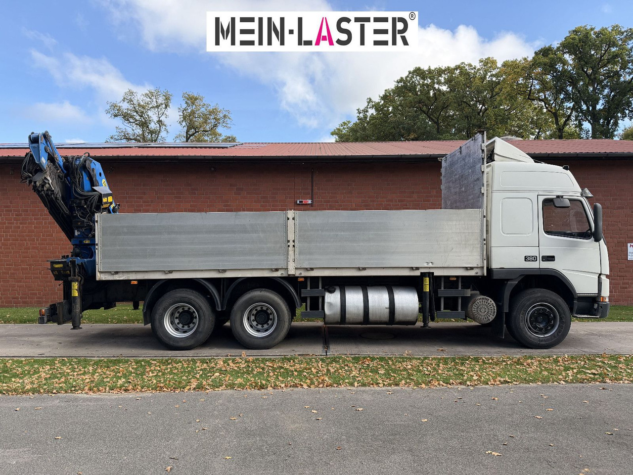 Camión grúa Volvo FM12 380 PK 27000D 24,5m 5+6 Deutscher LKW: foto 8 Camión grúa Volvo FM12 380 PK 27000D 24,5m 5+6 Deutscher LKW: foto 8