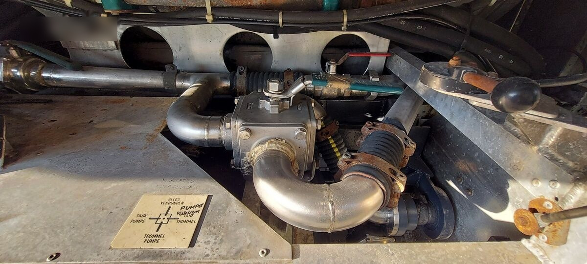 Limpieza de alcantarillado Volkswagen LT55 COMBI HYDRO OIL ADR INOX: foto 45