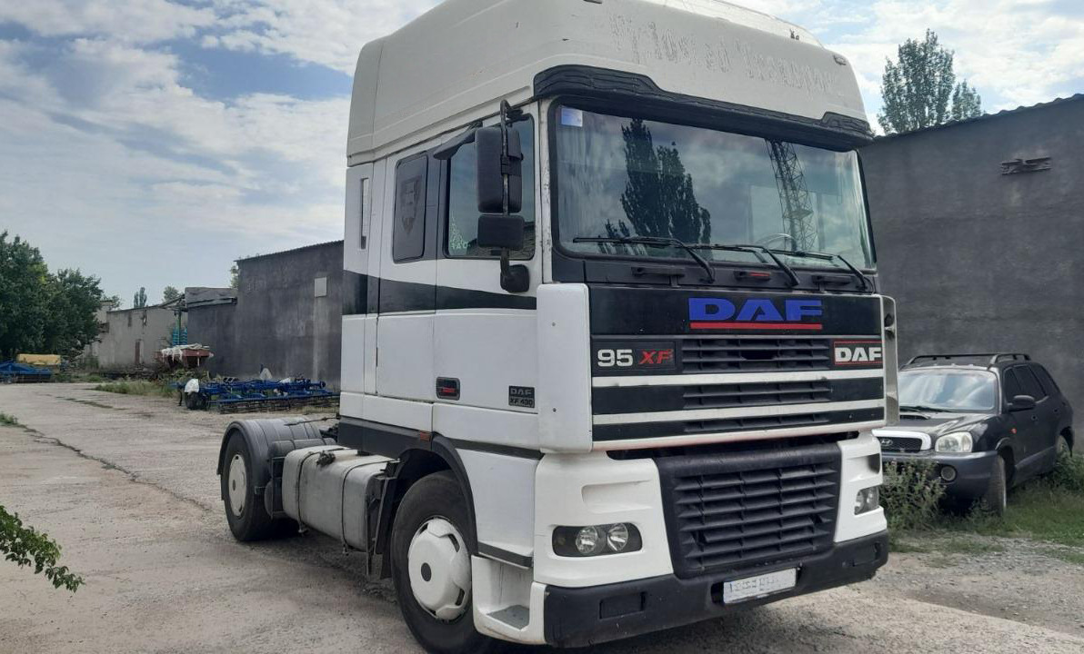 DAF 95XF430 - Cabeza tractora: foto 1 DAF 95XF430 - Cabeza tractora: foto 1