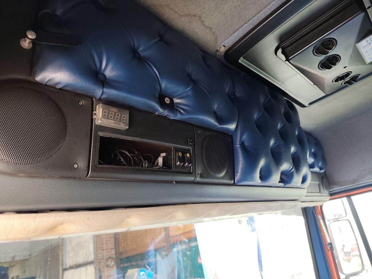 DAF XF 95.430 - Cabeza tractora: foto 5 DAF XF 95.430 - Cabeza tractora: foto 5