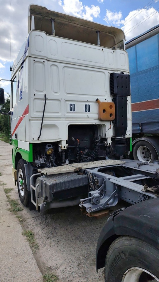DAF XF95.430 - Cabeza tractora: foto 4 DAF XF95.430 - Cabeza tractora: foto 4
