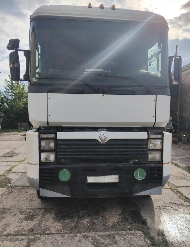 RENAULT Magnum 430 - Cabeza tractora: foto 2 RENAULT Magnum 430 - Cabeza tractora: foto 2