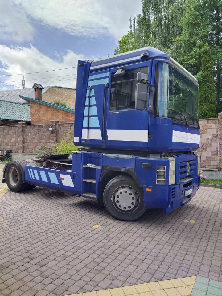 RENAULT Magnum 440 - Cabeza tractora: foto 3 RENAULT Magnum 440 - Cabeza tractora: foto 3