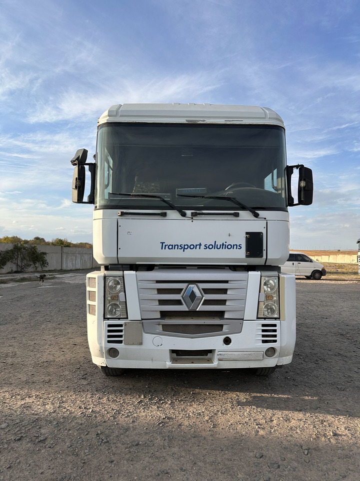 RENAULT Magnum 440 | ID1641S - Cabeza tractora: foto 2 RENAULT Magnum 440 | ID1641S - Cabeza tractora: foto 2