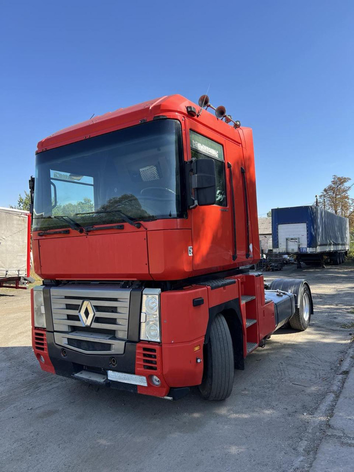 RENAULT Magnum 480 - Cabeza tractora: foto 3 RENAULT Magnum 480 - Cabeza tractora: foto 3