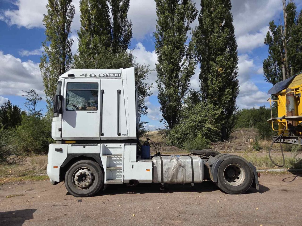 RENAULT Magnum 480 - Cabeza tractora: foto 4 RENAULT Magnum 480 - Cabeza tractora: foto 4
